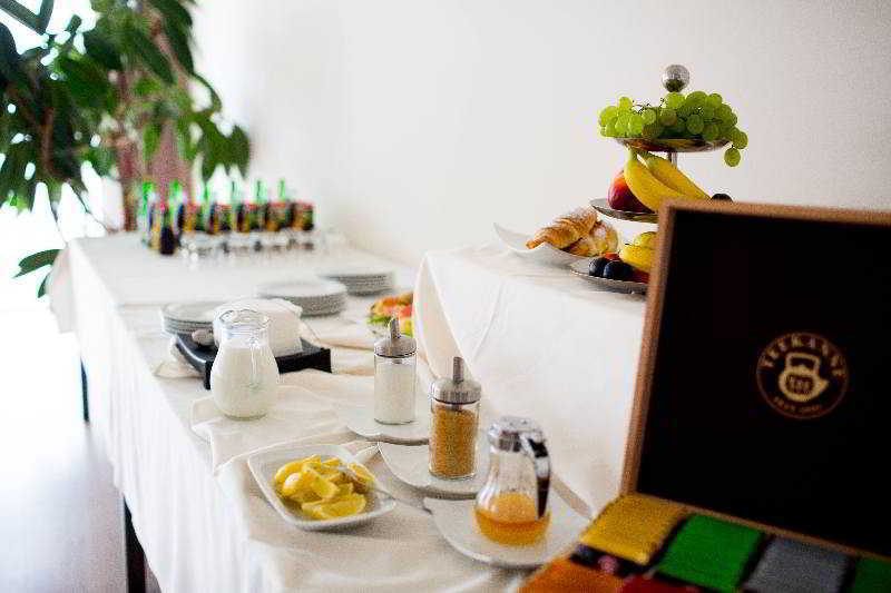 Modrá Stodola Hotel 4*