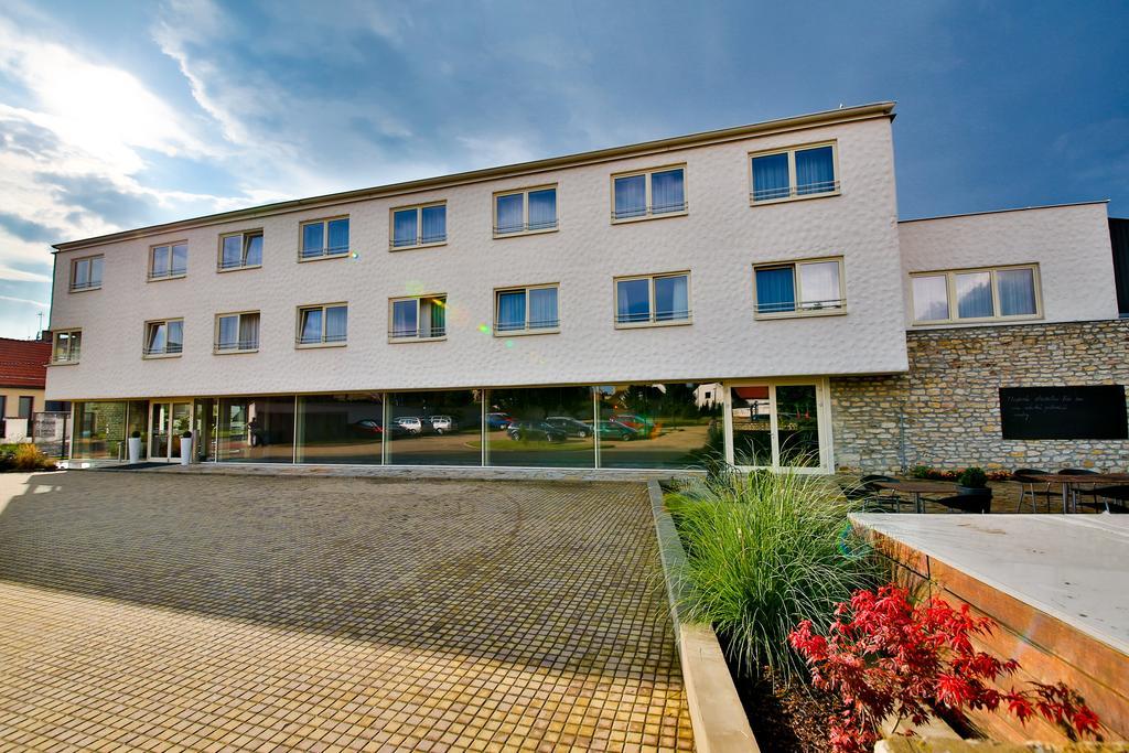Modrá Stodola Horoměřice